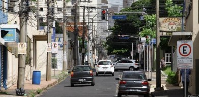 Estacionamento rotativo Zona Azul muda sistema em Uberlândia