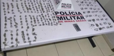 Jovens são detidos com mais de 250 buchas de maconha em Uberlândia