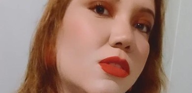 Andrezza Barros anuncia lançamento do seu primeiro livro em Agosto
