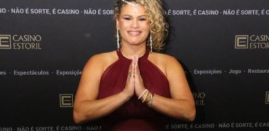 Maria do sole é premiada em noite de gala em Portugal