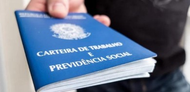 Desemprego vai a 7,5% no trimestre terminado em abril, diz IBGE