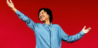 Djavan apresenta turnê “D” em Uberlândia