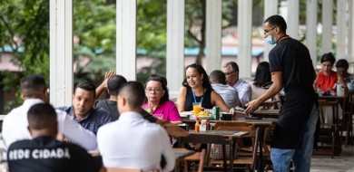 PIB do Brasil cresce 0,9% no 3° trimestre de 2024, diz IBGE