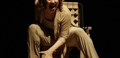 Isabel Teixeira apresenta “Jandira”, em Uberlândia, no Dia dos Namorados